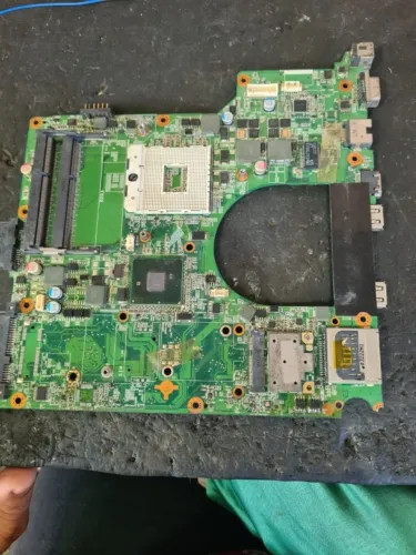 Placa mãe notebook 6-71-E4120-d02