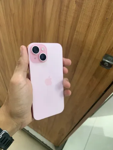 iPhone 15