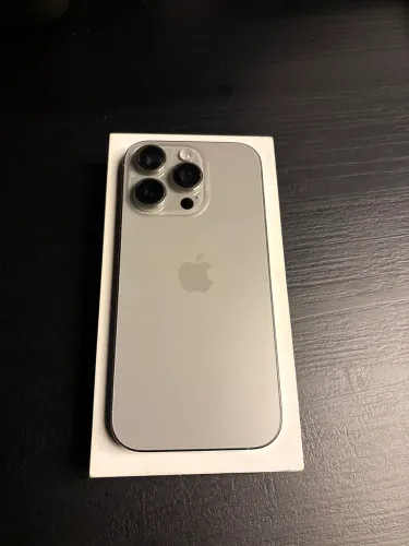 iPhone 16 pro 128gb usado com caixa