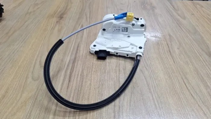 Fechadura Traseira Esquerda Chevrolet 2023