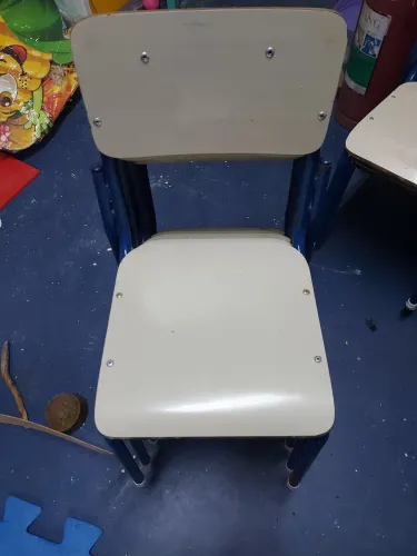 Cadeira para Escola de Educação infantil