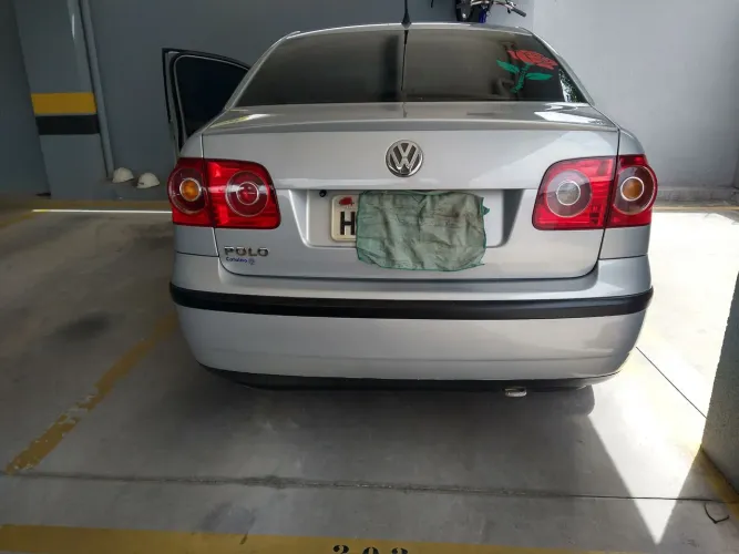 Volkswagen Polo Sedan 1.6 MI Total Flex 8V 4P 2007