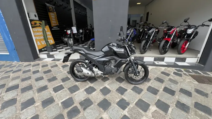 Fz15 Fazer 150 - 2023 - Aceito troca por moto!