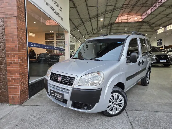 Fiat Doblo Essence 1.8 Flex 16V 5P 2017