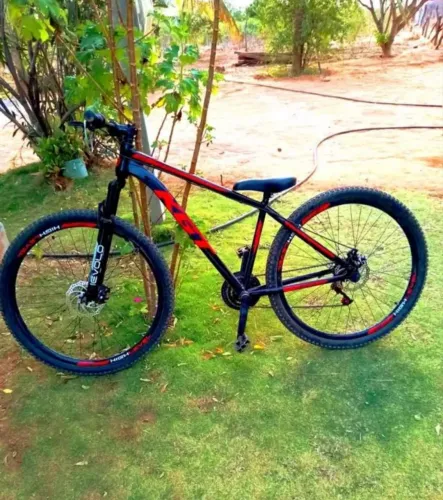 BICICLETA KGT ARO 29 21 MARCHAS AÇO CARBONO PROMOÇÃO ENTREGO LACRADA NOVA