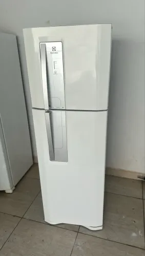 Geladeira Electrolux duplex frost free 388 litros