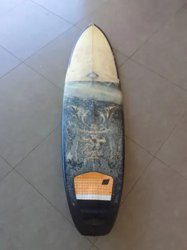 Prancha de Surf Black Iron Surfboards