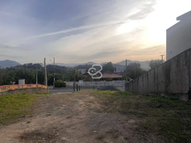 TERRENO NA VILA LENZI - PRÓXIMO A ARENA JARAGUÁ.