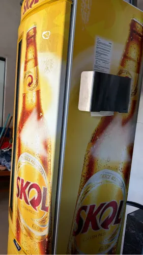 Cervejeira metal frio
