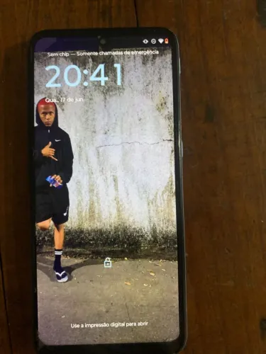 Moto e20 novo