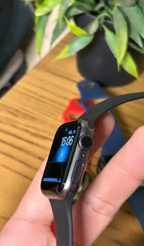 Apple Watch SE - 44MM - preço negociável