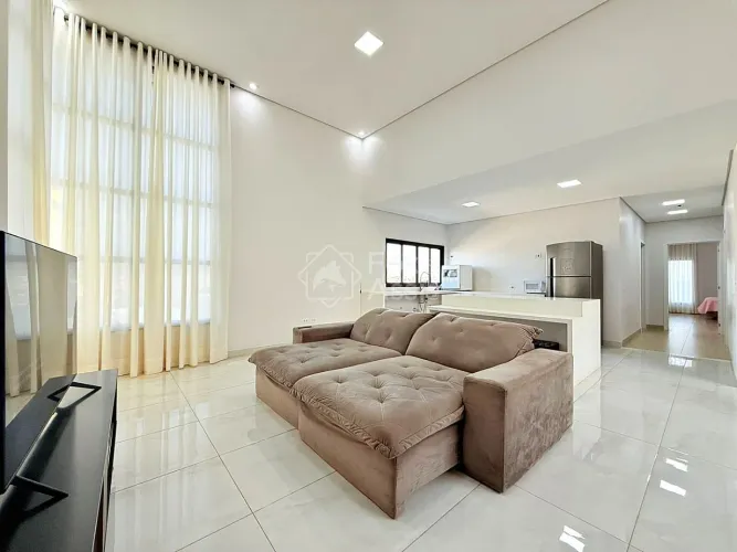 Casa à venda Condomínio Mac Knight.