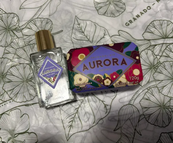 Perfume + sabonete AURORA