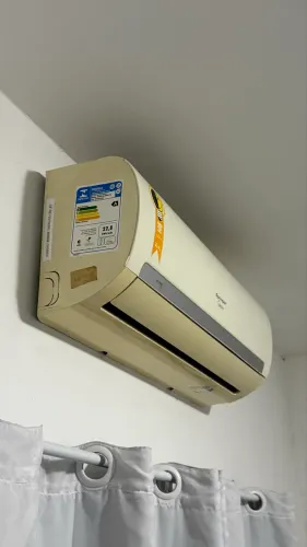 AR CONDICIONADO 12000 BTUS