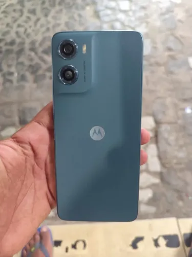Celular Motorola G06 de 128gb 