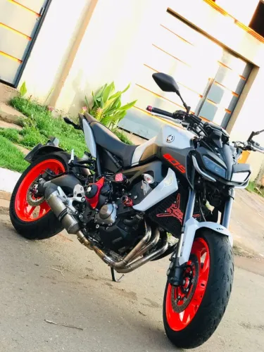 MT 09 somente interessados