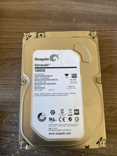 Hd de 1 TB novo