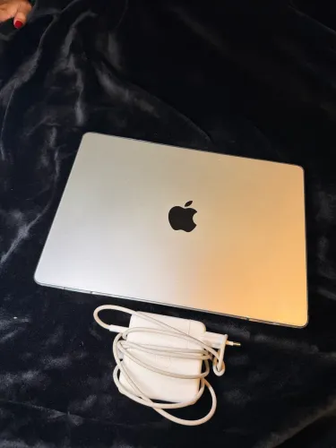 MacBook Pro M4