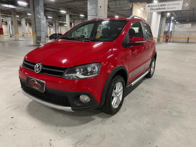 Volkswagen Crossfox 1.6 MI Total Flex 8V 5P 2011
