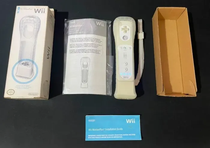 Controle Nintendo Wii Remote + Wi Motion Plus