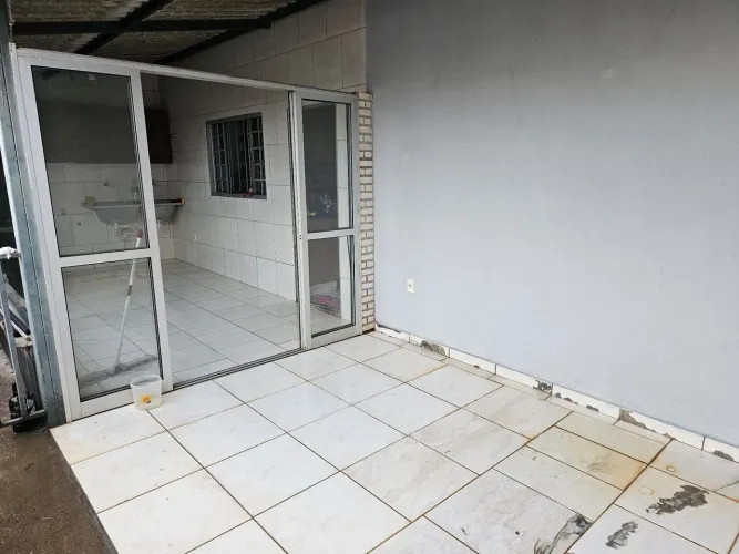 Casa pra alugar no sol nascente abaixo do fort atacadista. 