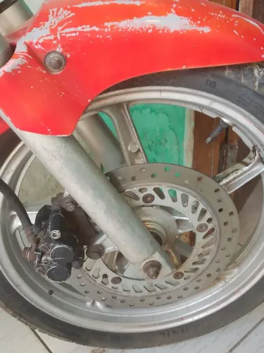 Honda Twister Ano 2004