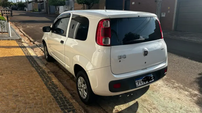 Fiat Uno Vivace/rua 1.0 EVO Fire Flex 8V 5P 2015