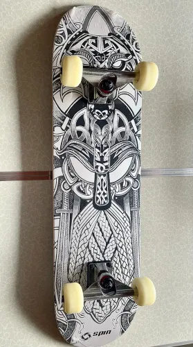 Conjunto Skate + Kit de Proteção Completo
