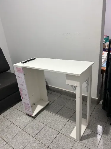 Mesa desmontável 