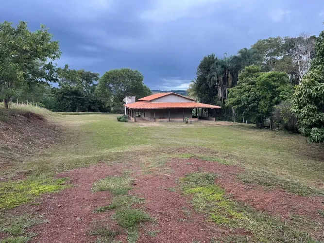 Fazenda à venda no bairro Zona rural - Vianópolis/GO