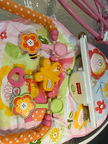 Cadeirinha de Descanso e Balanço Fisher-Price (Rosa/Borboletas)