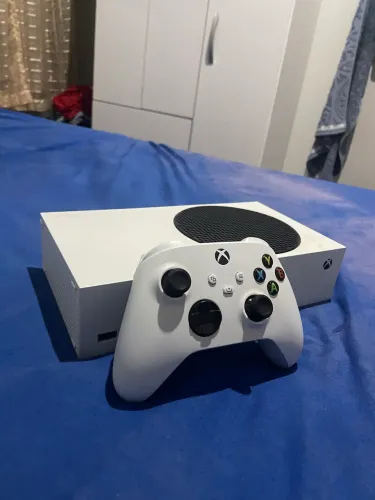Vendo Xbox séries S