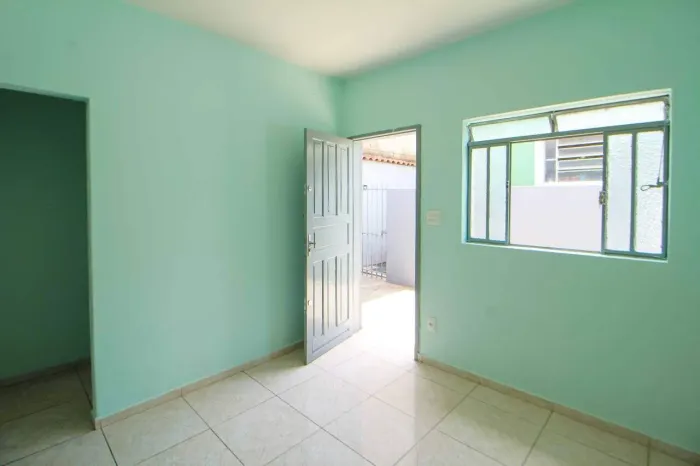 Barracão para aluguel - Barreiro, 1 quarto - Belo Horizonte