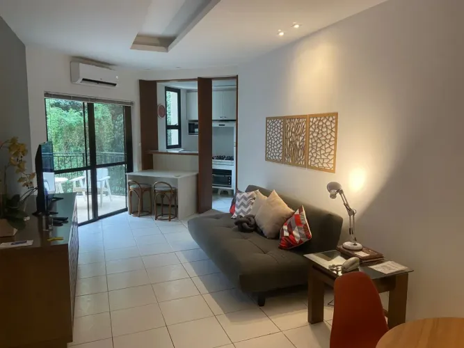 Excelente sala e quarto com 58 m² em Copacabana