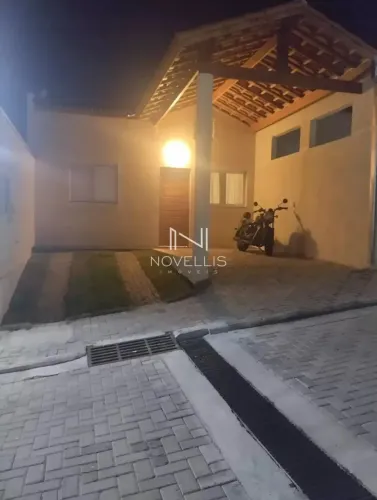 CASA DE CONDOMINIO PARA LOCAÇÃO 2 QUARTOS, 2 VAGAS, 1 BANHEIRO, JARDIM ESPERANÇA EM JACARE