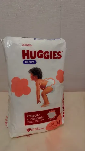 HUGGIES PROTEÇÃO ACOLCHOADA M ? 36 UNIDADES