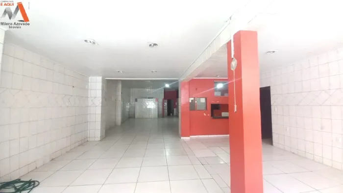 PRÉDIO COMECIAL/RESIDENCIAL NA RUA Ó DE ALMEIDA. ÁREA PRIVATIVA DE 161,06M². ÁREA TOTAL DE