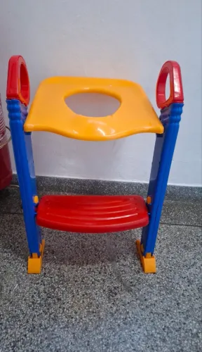 Assento sanitário infantil