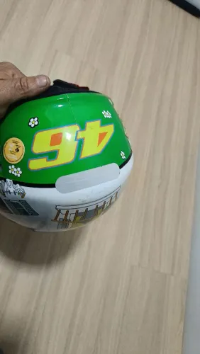 Capacete aberto