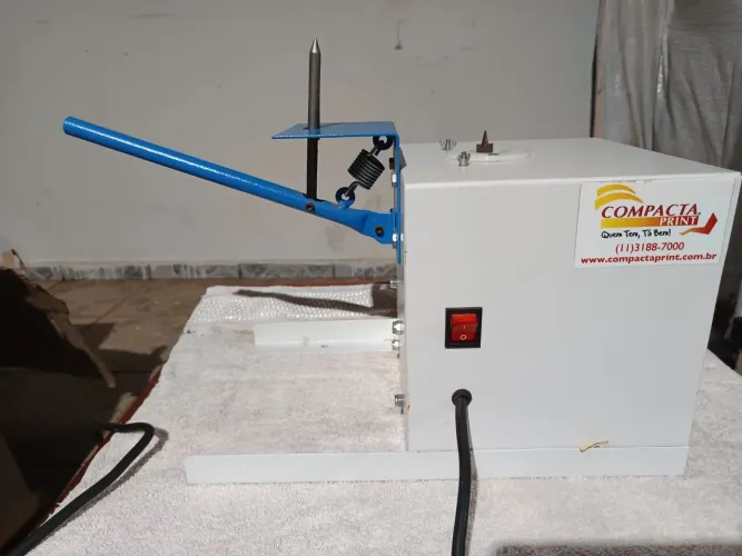Máquina de fresadora para fabricar chinelos Compacta Print