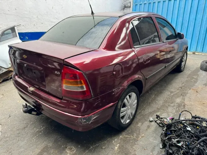 Peças Astra Hatch Sedan Batido Lateral Tampa Traseira 2000 2001 Teto 2002 2003 Roda Porta