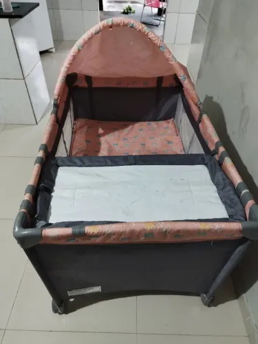 Berço Portátil Voyage Completo - Trocador + colção + Bolsa