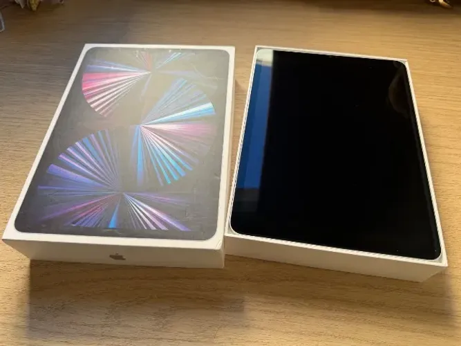 iPad Pro 11" M1 128GB Wi-Fi impecável