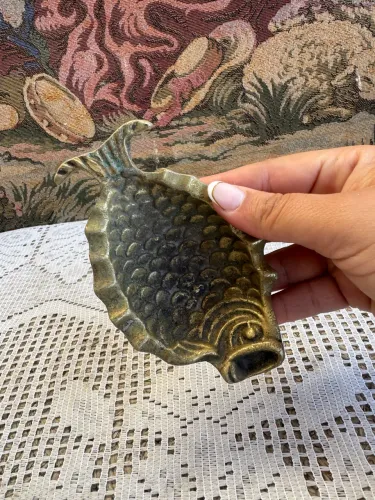 Cinzeiro peixe em bronze 