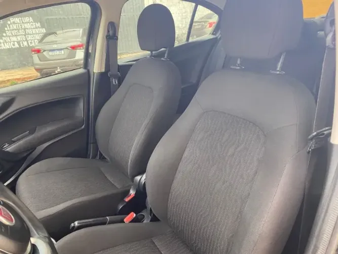 Fiat Cronos Drive 1.8 16V Flex AUT 2019