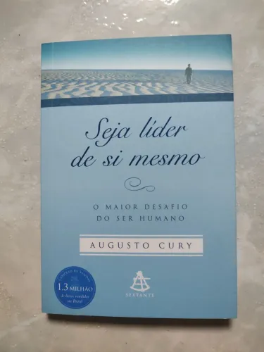 Livro auto ajuda.