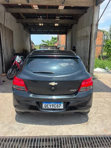 Chevrolet Onix JOY Hatch 1.0 8V Flex Mec. 4P 2019