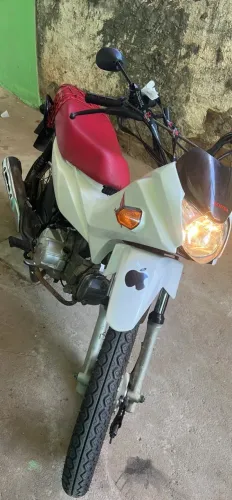 Vendo pop 2023 110i/ no ponto de transferir , único dono. Tenho manual!