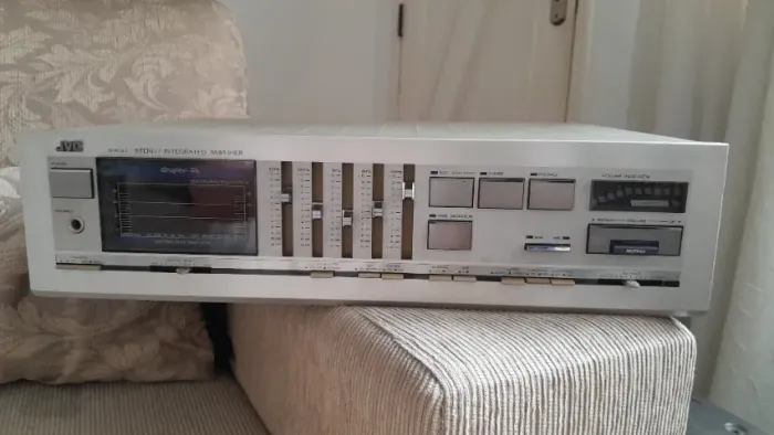 Amplificador JVC A-X50 Super A Funcionando