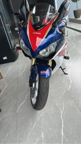 CBR 1000RR